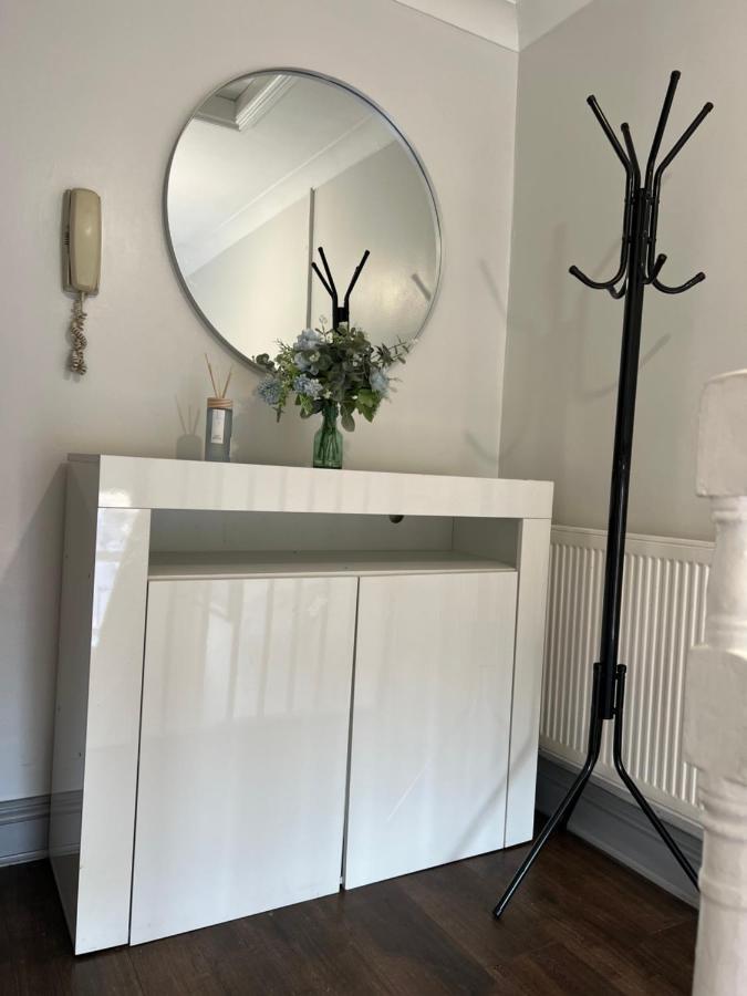 Dalston 1 Bedroom Flat Londyn Zewnętrze zdjęcie